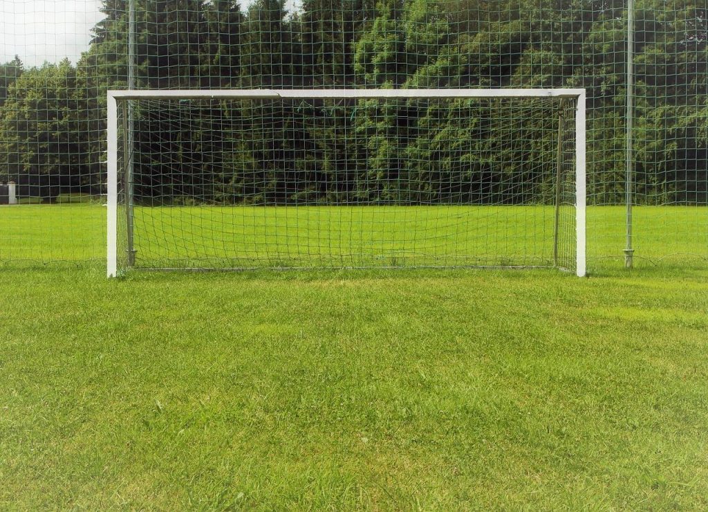Expert gids voetbaldoelen - stap-voor-stap leerplan met informatie over afmetingen, materialen, veiligheid en onderhoud